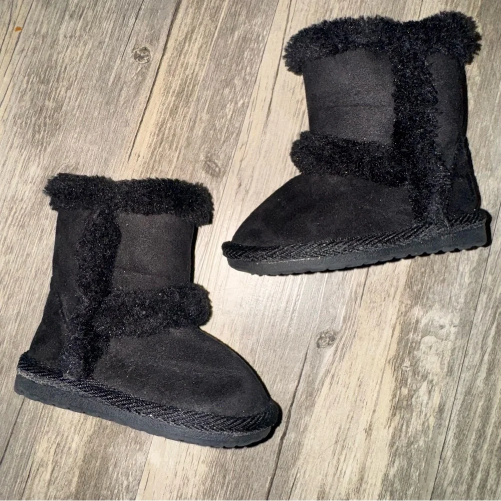 Furry Baby Boots